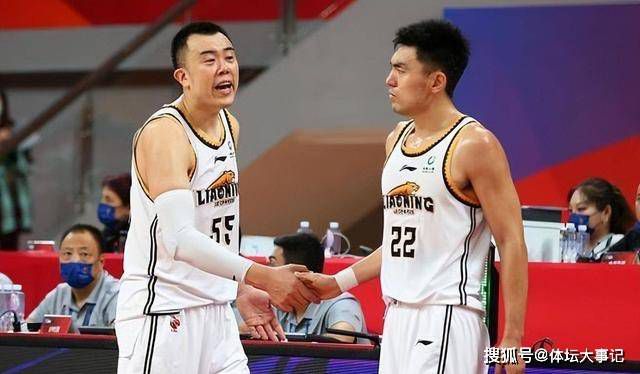 宇宙最强变种人凤凰黑化来袭，X战警阵营割裂陷入内讧，生死之战一触即发！此次;勇敢者游戏的世界同时面临升级与失控，对于勇敢者们正可谓危险重重难度重重，堪称系列之最
